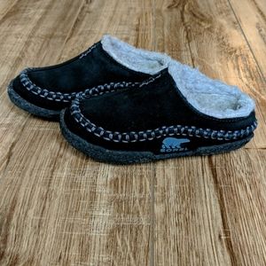 SOREL Slippers Size 8